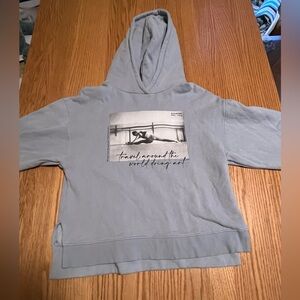 Girls Zara Size 13/14 hooded sweatshirt Travel around the world doing art